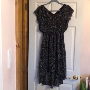 Black & white star print dress